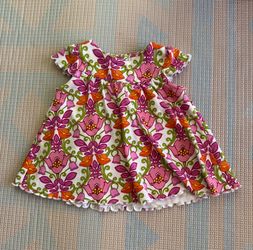 Baby girl dress 0-3M Vera Bradley banana