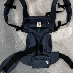 Ergobaby Carrier
