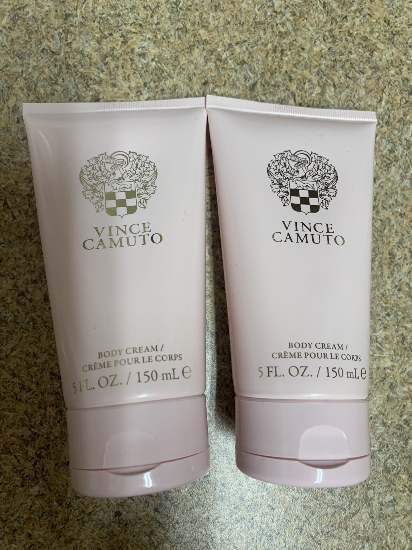 Vince Camuto 2 Piece Set