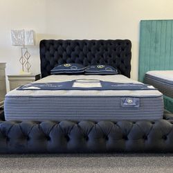 Queen Platform Bed Frame Black Velvet 