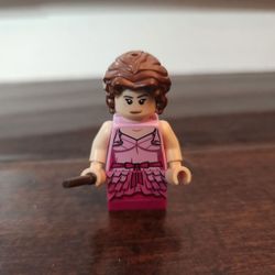 Lego Harry Potter Hermione Granger in Pink Dress