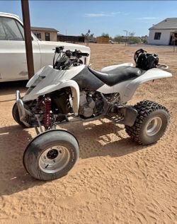 Suzuki LTZ 400