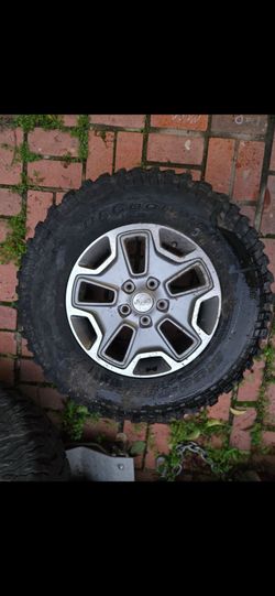Jeep jk original rims