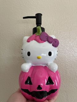 Hello Kitty Halloween Dispenser 