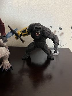 Shmosterarts And Hiya Toys Figures 