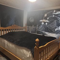 Wooden King Size Bed Frame With Dressers 