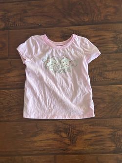 Girl shirt size 8