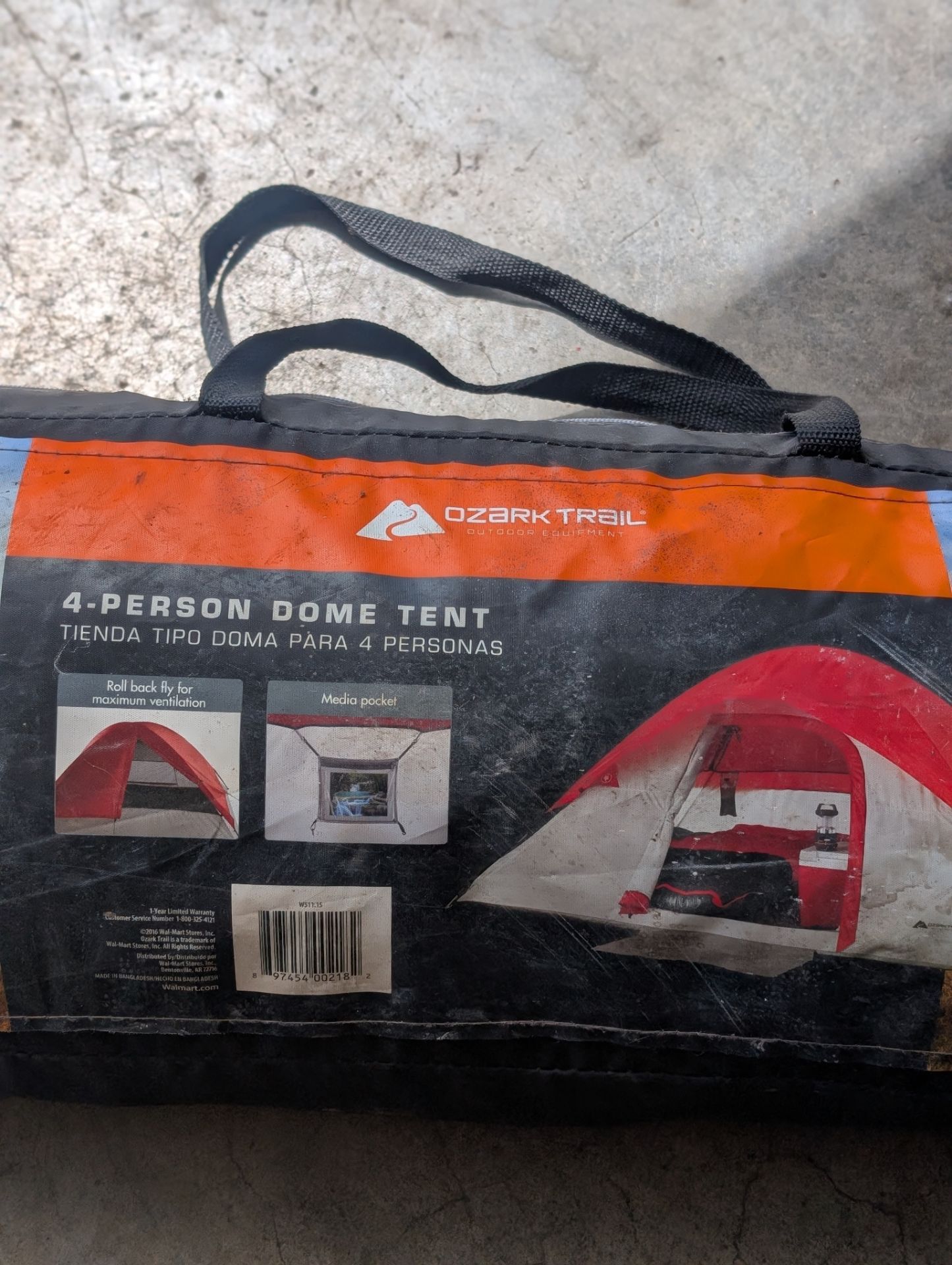 Four-Person cat brand new