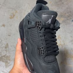Air Jordan 4 Black Cat