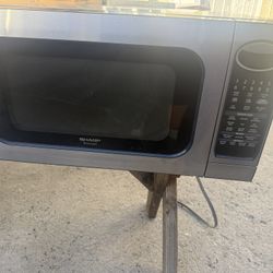 SHARP Carousel Microwave 1200 Watts