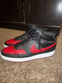 Nike Men’s Court Vision Mid