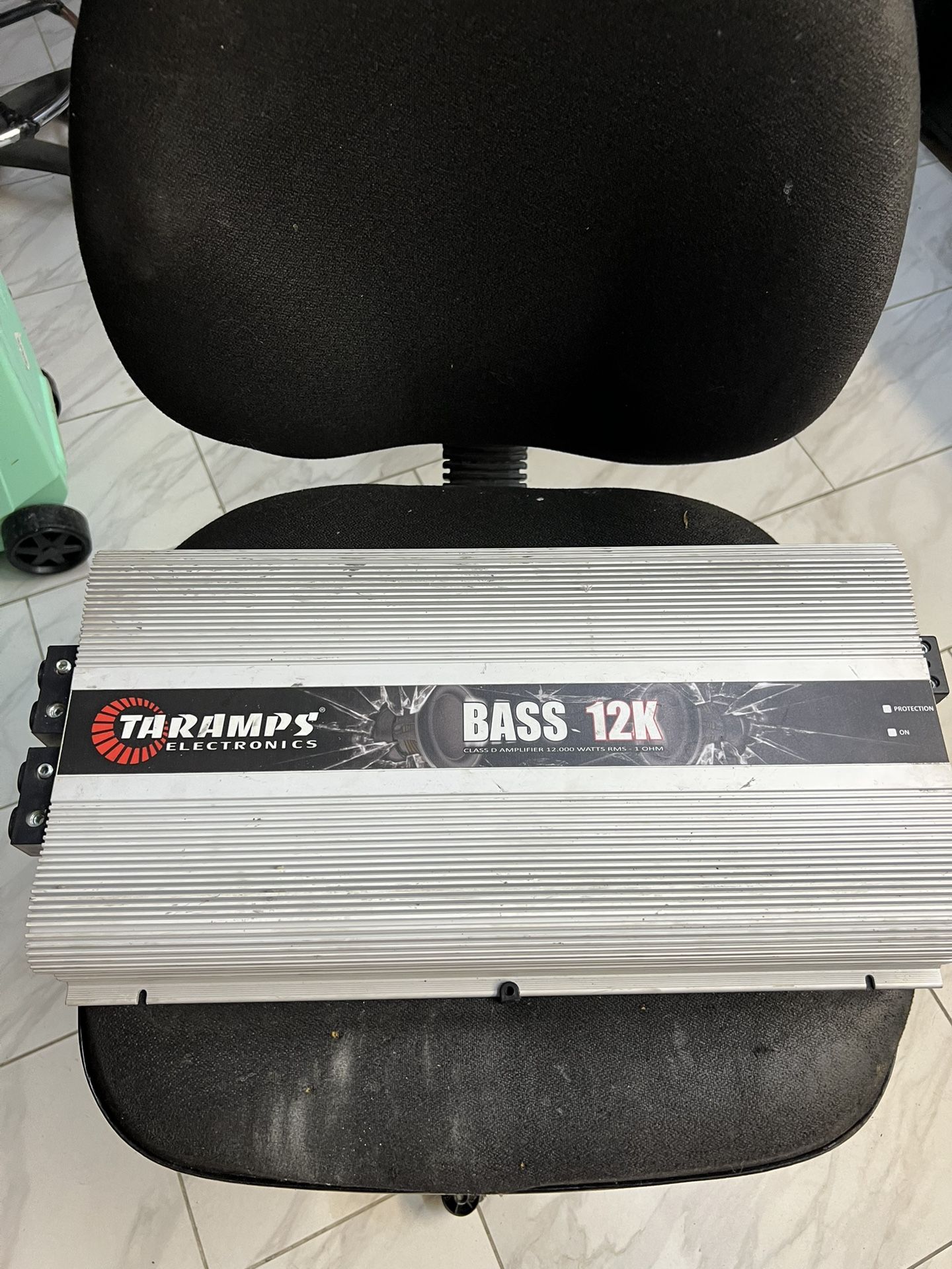 TARAMPS BASS 12K 12,000 WATTS —- STETSOM JL ALPINE CAR AUDIO 