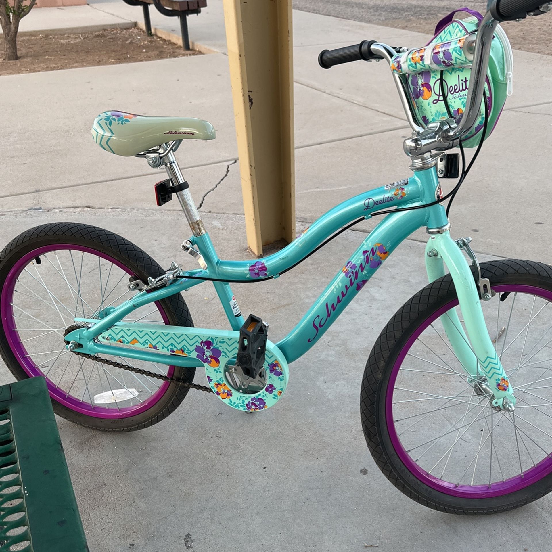 schwinn deelite bicycle Elise 16in Pink Schwinn Deelite 20 Inch