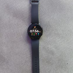 Samsung Galaxy Watch 5 GPS + Cellular - Carrier Unlocked