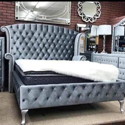 Deanna Gray Upholstered Platform Bedroom Set//Dresser,mirror, Nightstand, Bed Frame//Queen&King Size Available/Mattress Sold Separately 