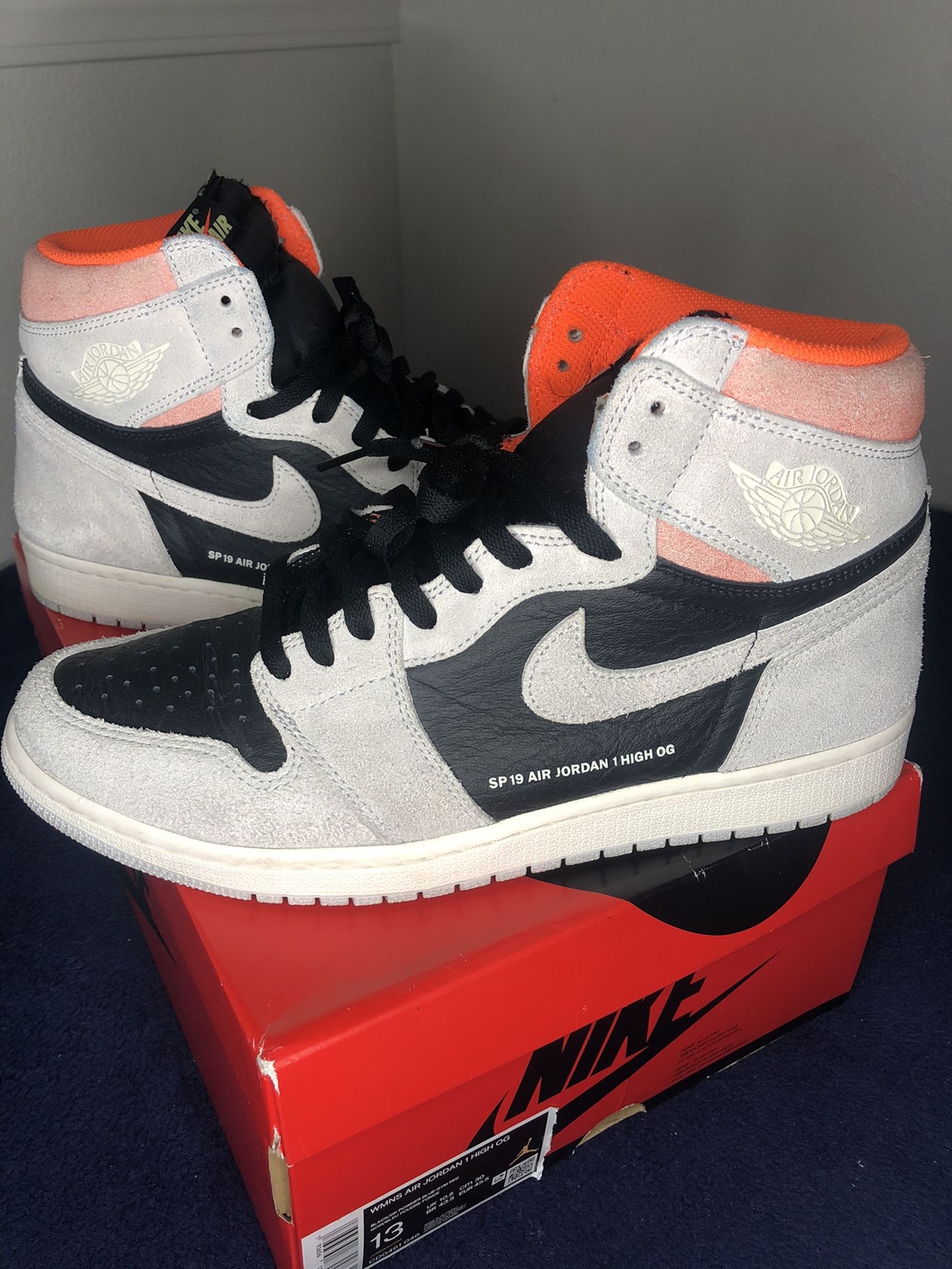 Jordan Hyper Crimson