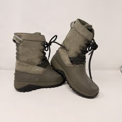 🔥 The North Face Women’s Waterproof Winter Boots – Size 7 – Excellent Condition! 