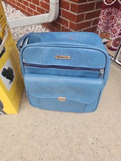 Luggage carry on