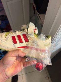 Grinch addidas size 9