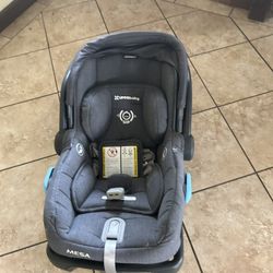 Mesa Uppababy Car seat