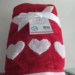 Set of 2 Caro Home Hand Towels Valentine Soft Red With White Hearts Love