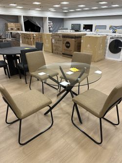 5-piece dining table and chair set