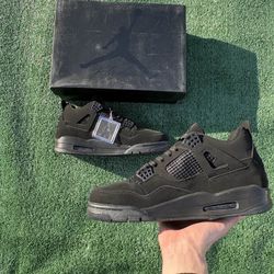 Black cat Air Jordan 4s size 11 (brand new)