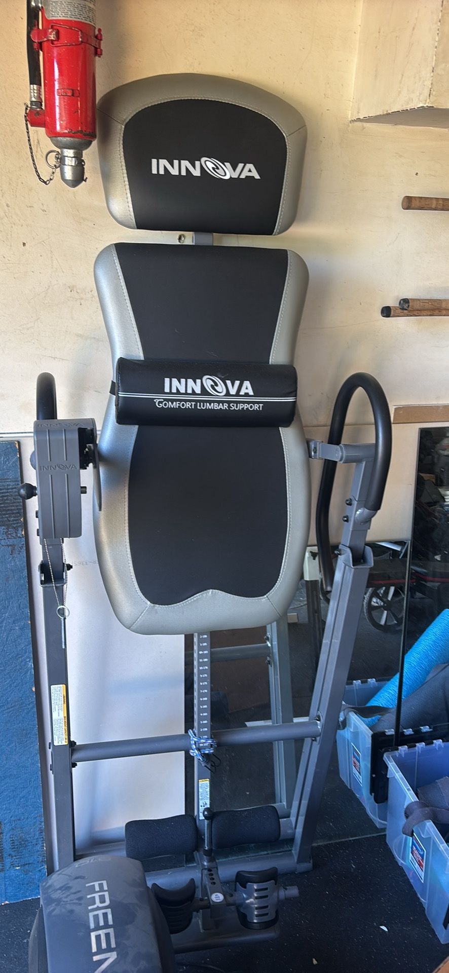 Innova Inversion Table