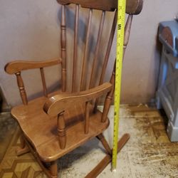kids/toddlers rocking chair  