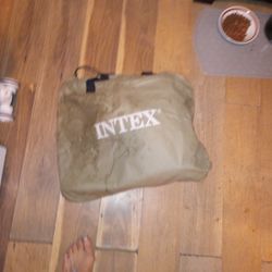 Blow Up Mattress Pump Built In