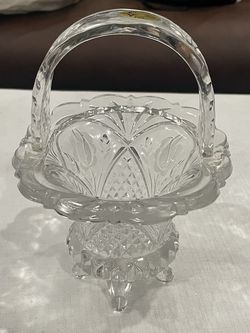 Vintage Valencia cut glass crystal basket with a handle and four feet. Genuine 24% Full Lead Crystal