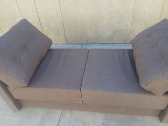 Longer chaise