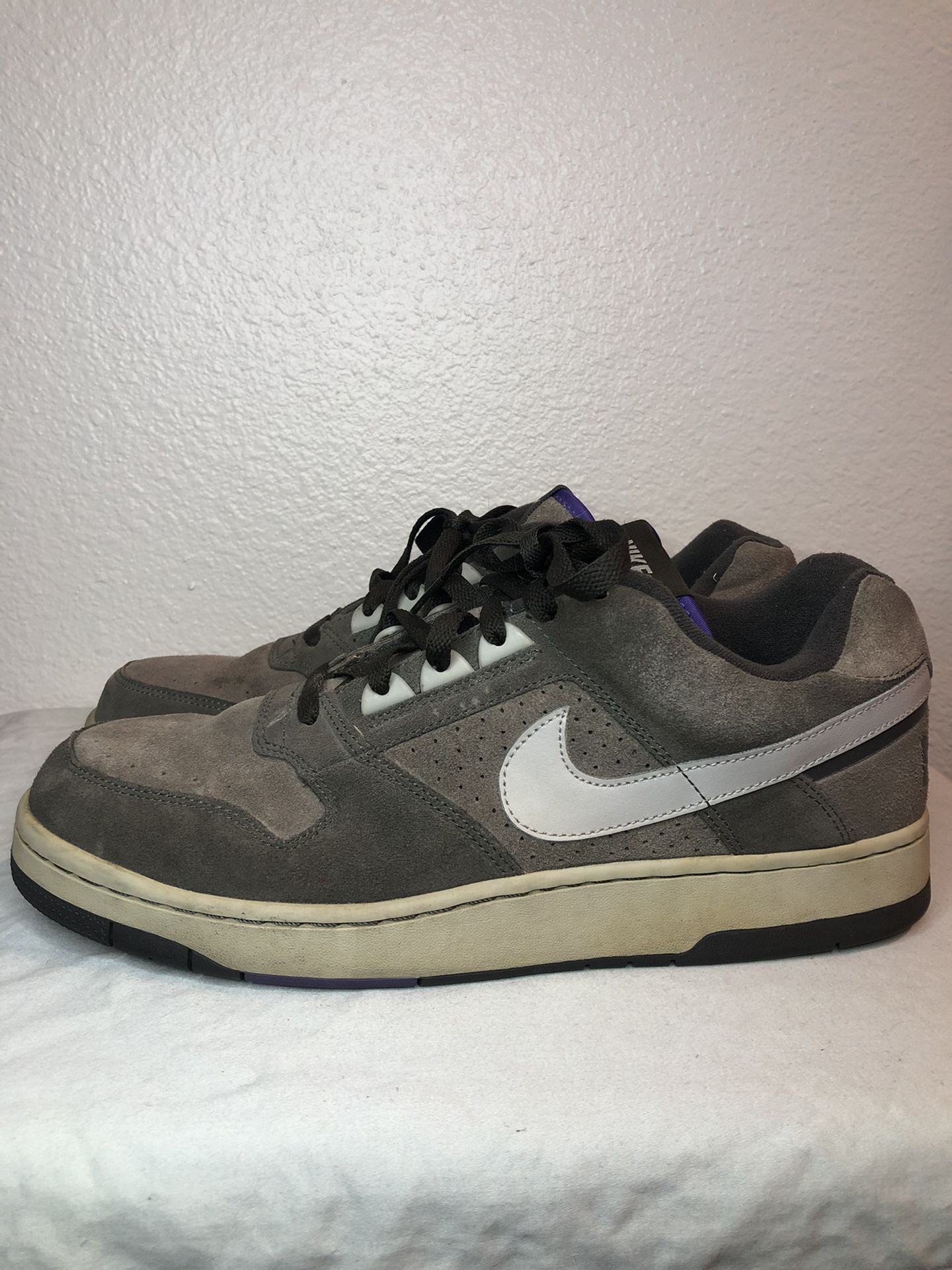 Vintage 2007 Nike Delta Force Swoosh Taupe Suede Men\'s 314167-202 Size 13 Vintage 2007 Nike Delta Force Swoosh Taupe Suede Men main image 3