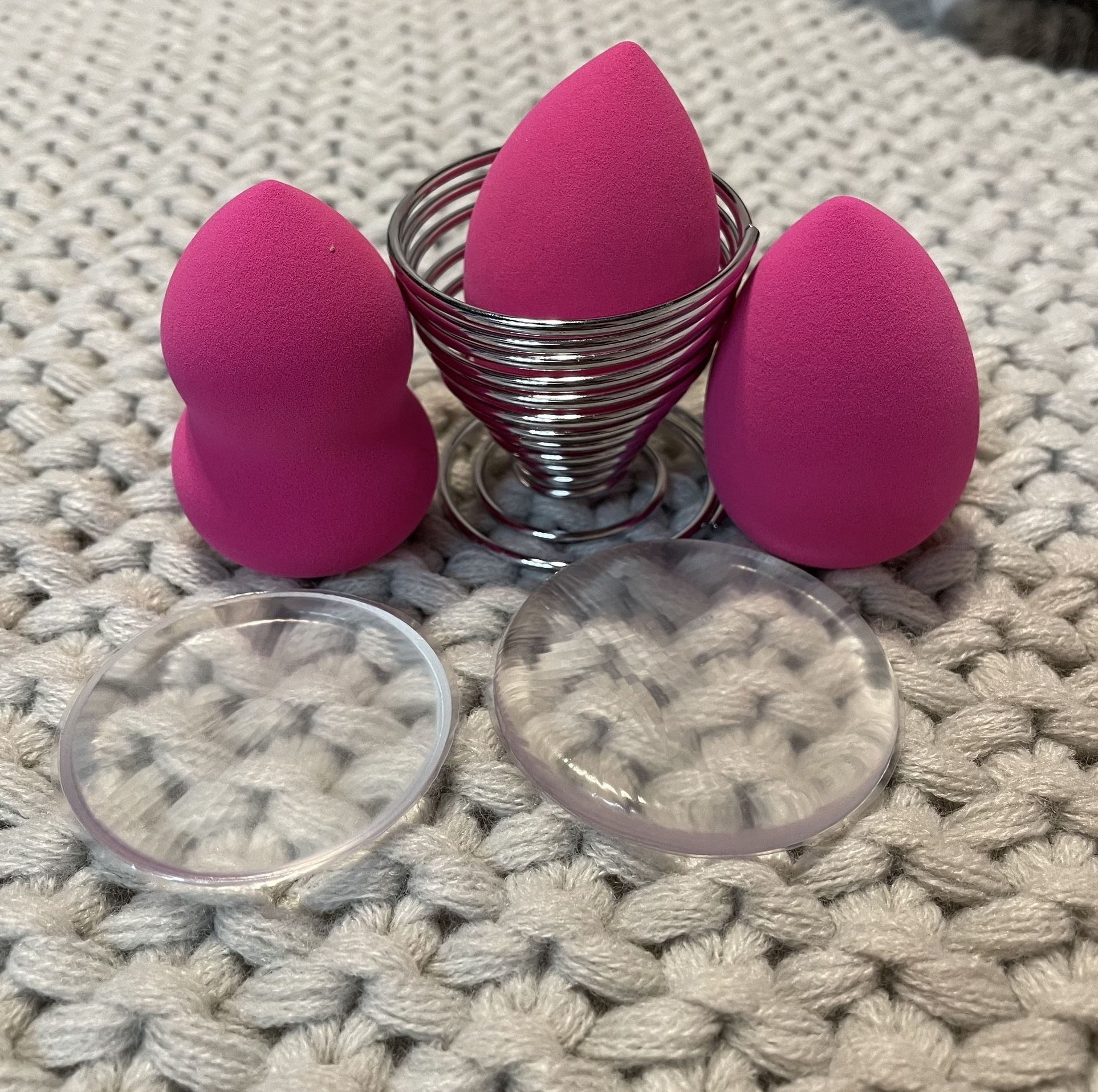 Beauty Blenders $2