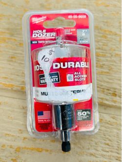 Milwaukee 7/8 in. HOLE DOZER Bi-Metal Hole Saw with 3/8 in. Arbor & Pilot Bit
