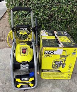 RYOBI 3300 PSI 2.5 GPM Cold Water Gas Pressure Washer with Honda GCV200 Engine