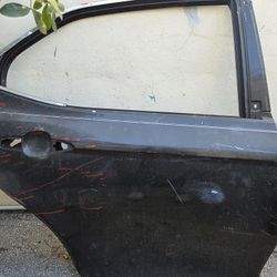 rear right door tayota camry 2020 shell