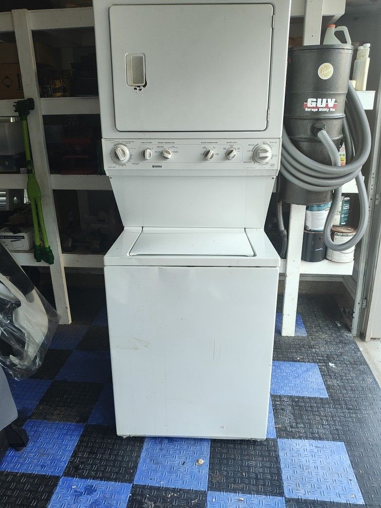 Kenmore Stackable Washer Dryer 