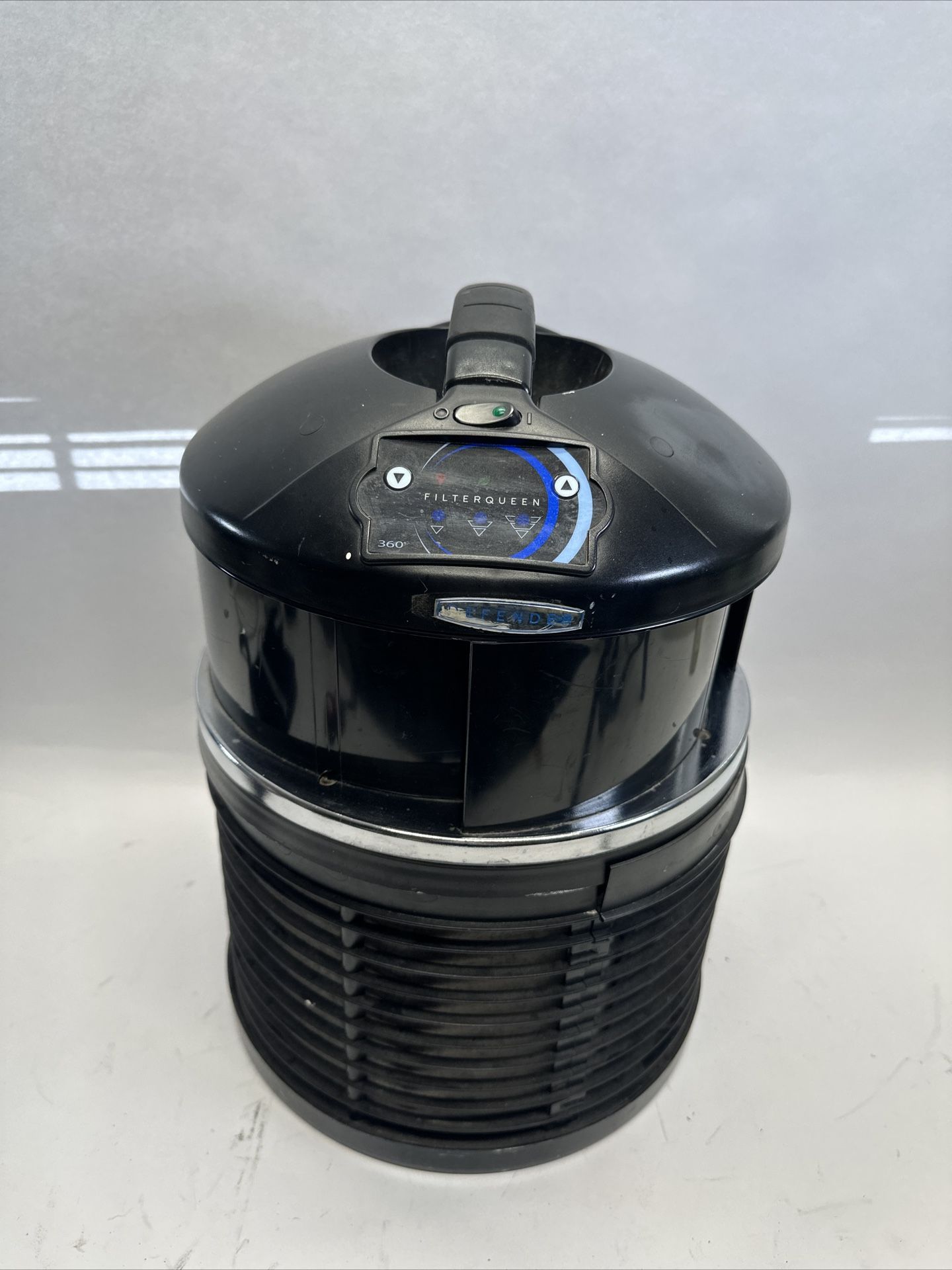 Filter Queen Defender AM4000 360 Air Cleaner Purifier, SEE DESCR