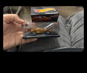 McLaren hot shell collection