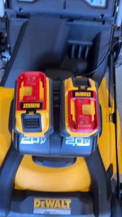 Dewalt Flex 20 V/ 60 V 12 AH batteries