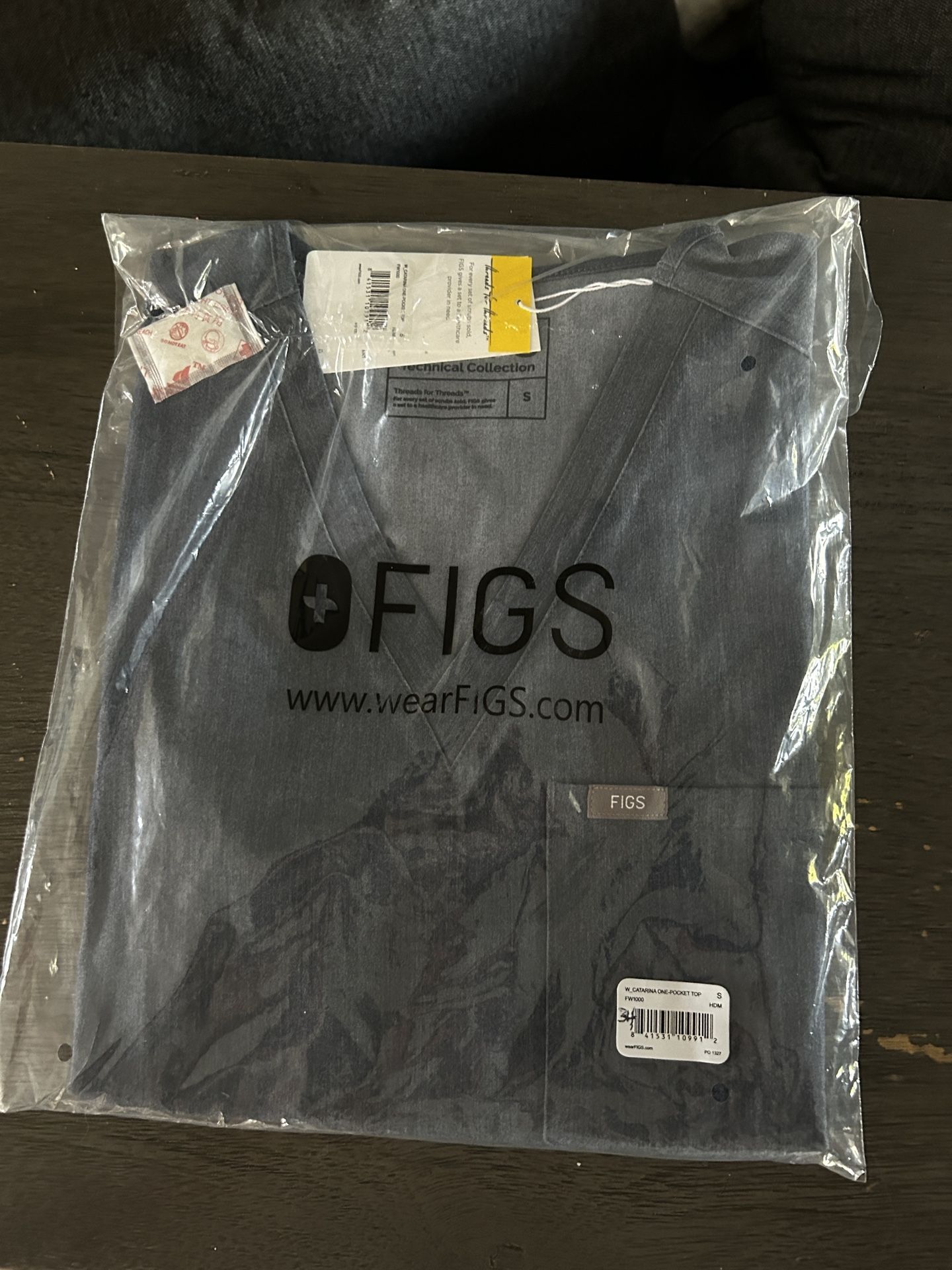 Figs Scrub Wear Catarina One-Pocket Scrub Top