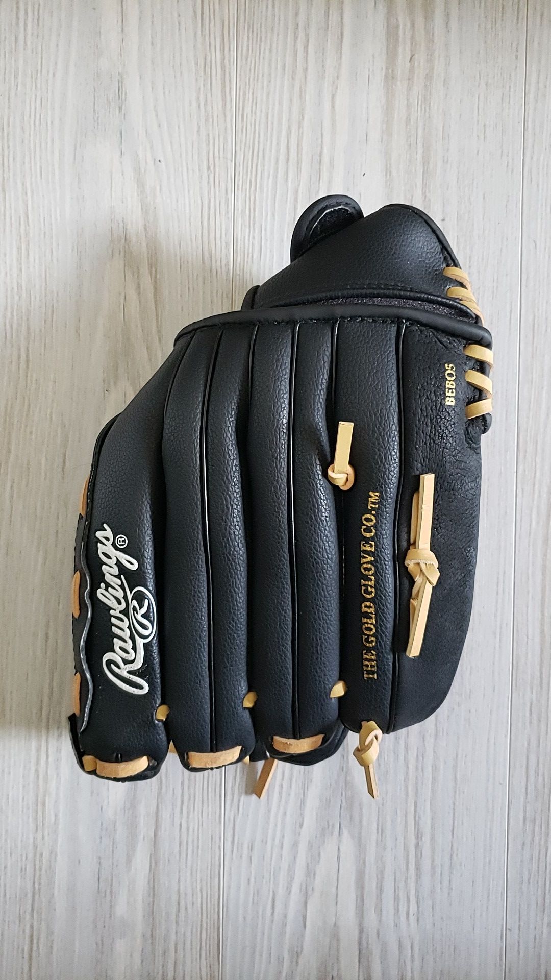 Rawlings 13" RSB Series Slowpitch Softball Glove, Right Hand Throw