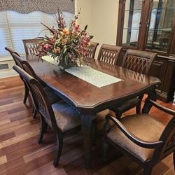 Bernhardt Dining Room Set