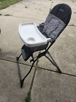Cosco Highchair