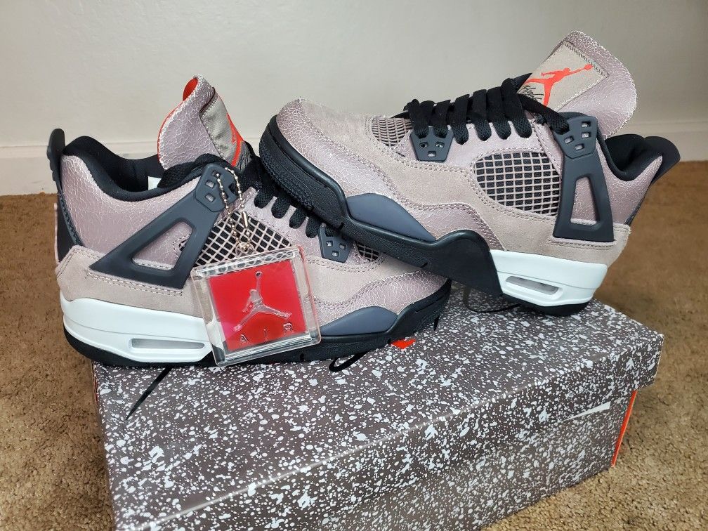 New Nike Air Jordan Retro Taupe Haze Size