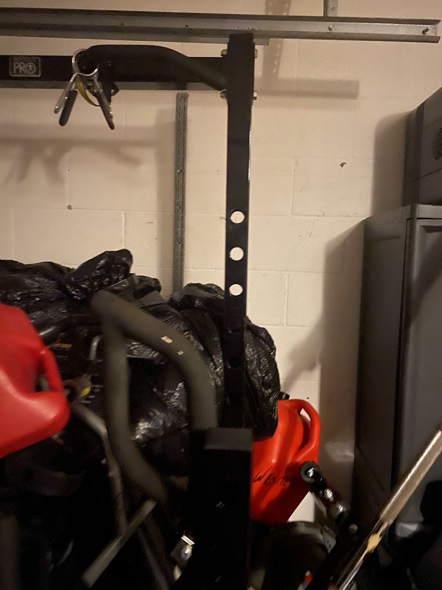 Bench  Machine Great Condition 