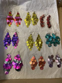 9 Pair Of Dangle Earrings 