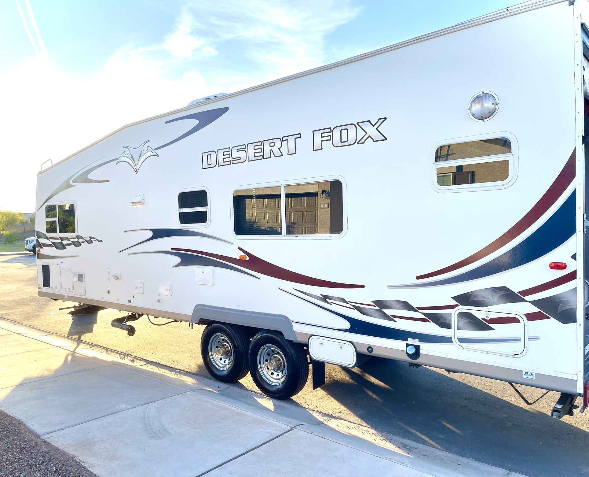 2009 Desert Fox Toy Hauler 28ft Clean!