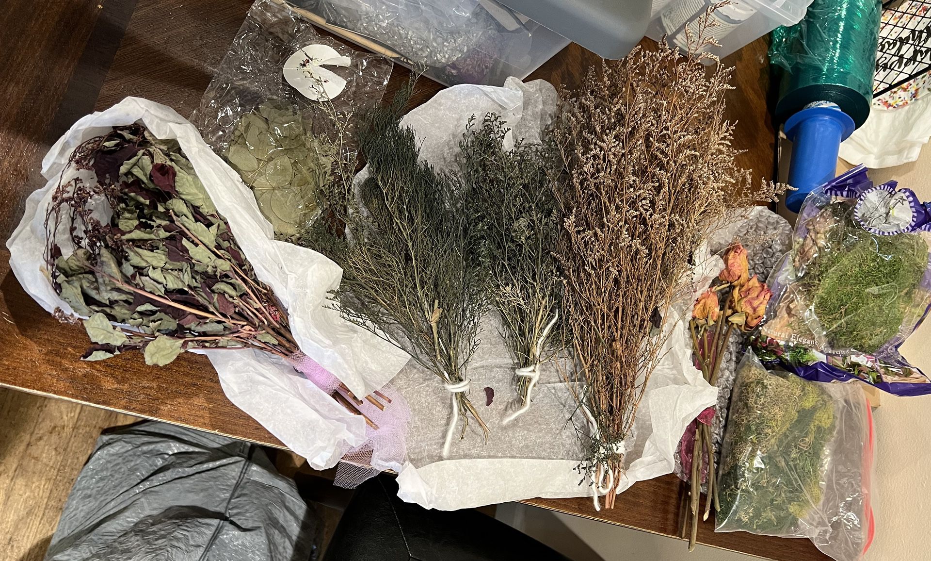 Crafting Bundle Lot of Dried Flowers And Leaves